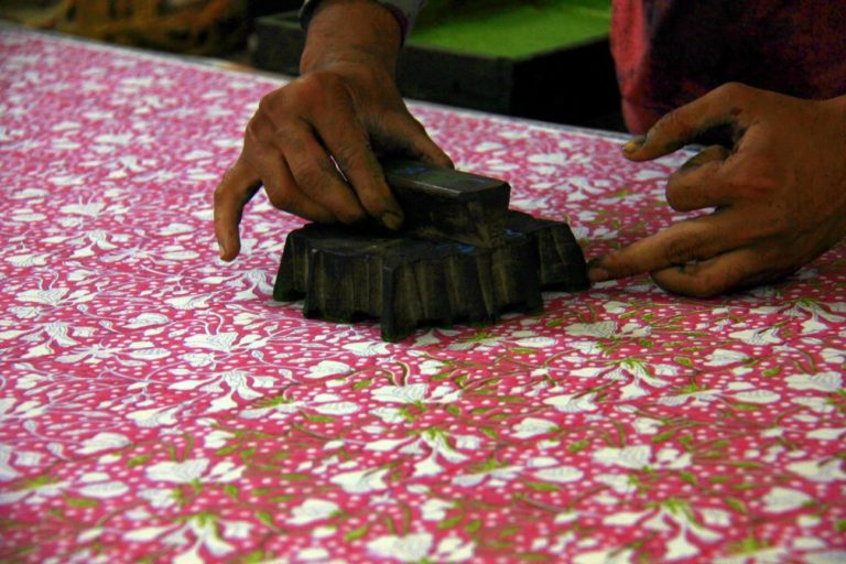 Jaipur hand block print: a hands on experience