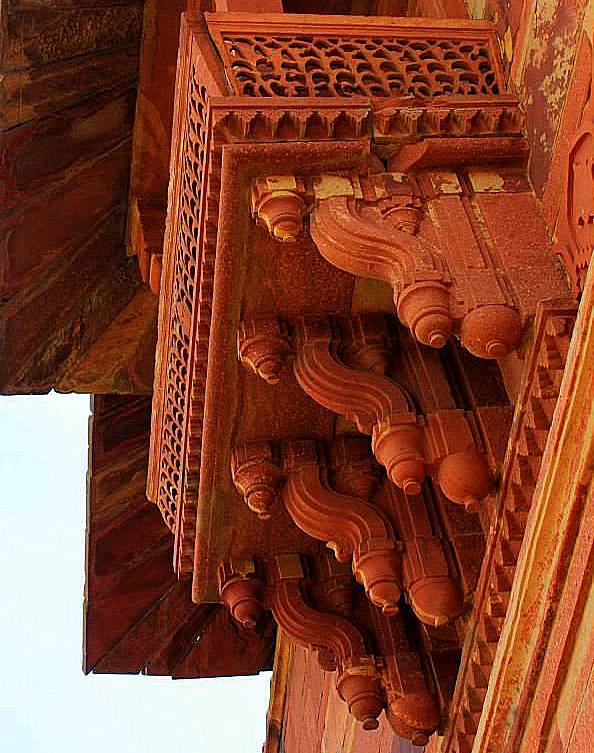 The beautiful mix of architecture at Fatehpur Sikri