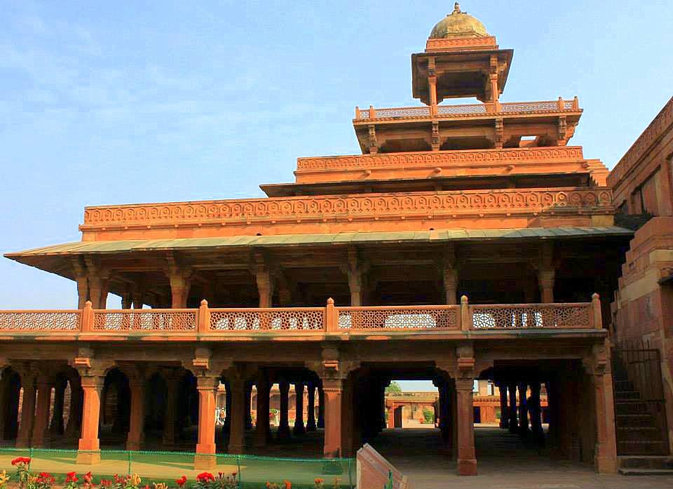 Fatehpur Sikri was Akbar"s dream