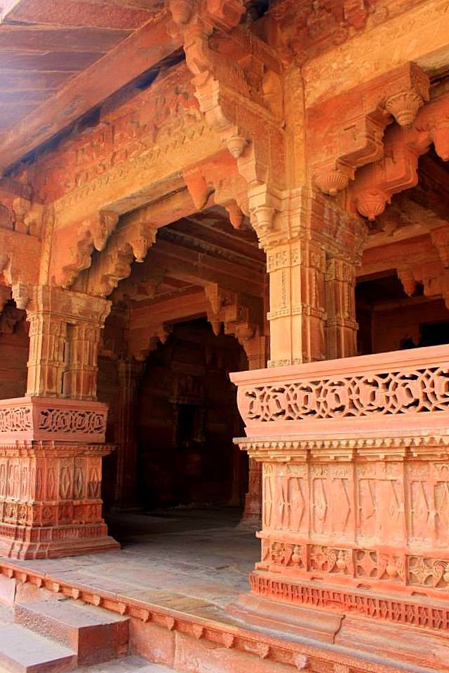 A peep into the royal women's quarters at Fatehpur Sikri